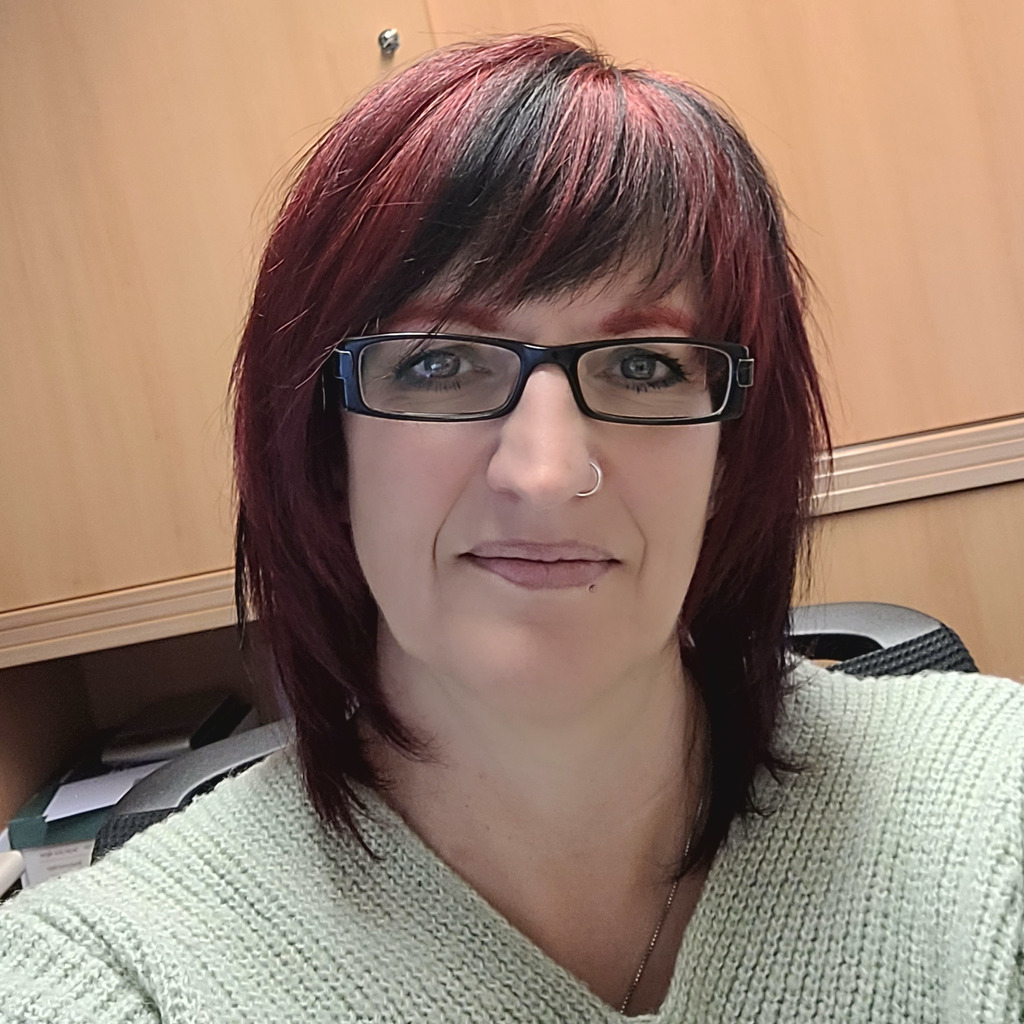 In Kaufmännischer Weise Eingerichteter Geschäftsbetrieb Marion Fischer - Kaufm. Angestellte - Schmidbauer GmbH & CO. KG | XING