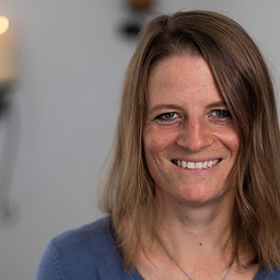 Corinne Straub