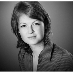 Eva Schuster