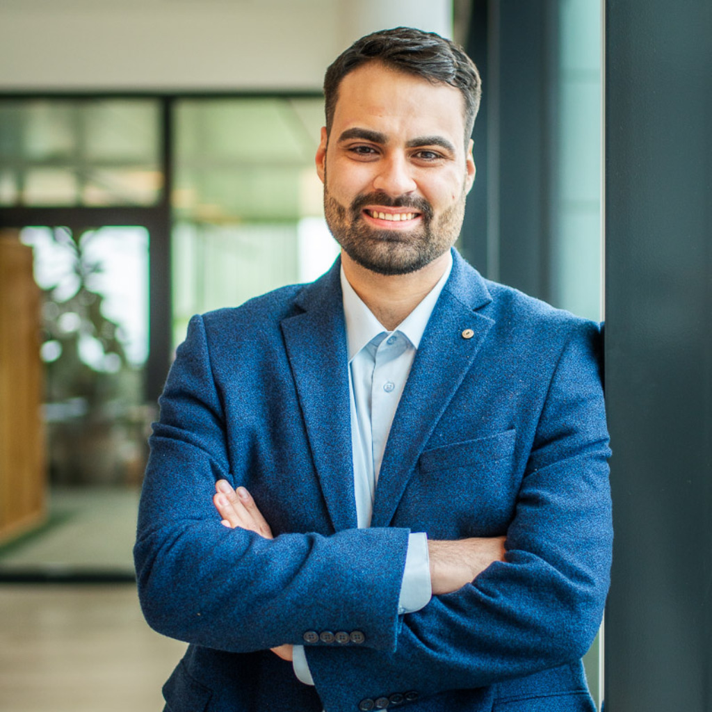 Deniz Murici Associate PwC Deutschland XING