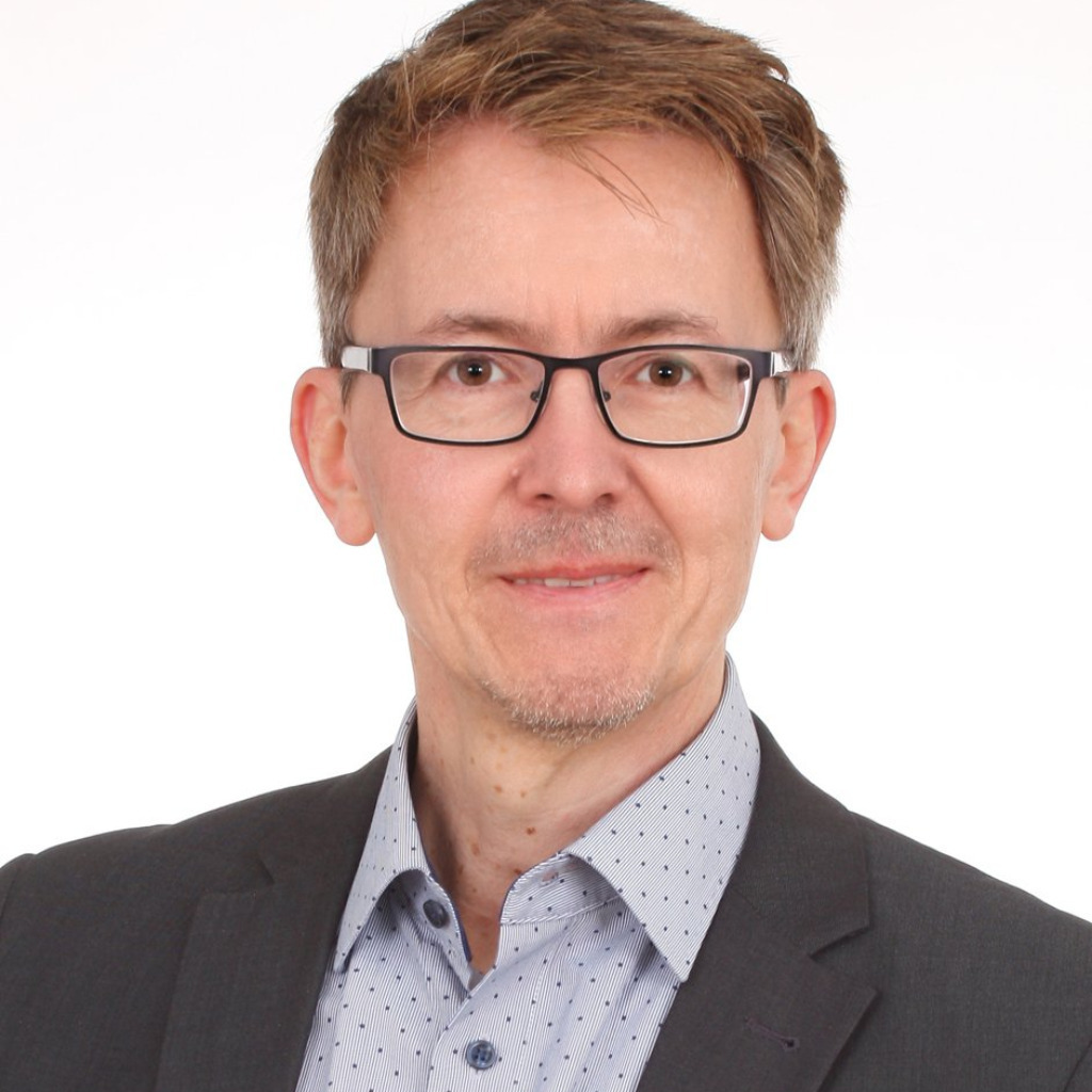 Juri Urbainczyk Geschäftsbereichsleiter QAware GmbH XING