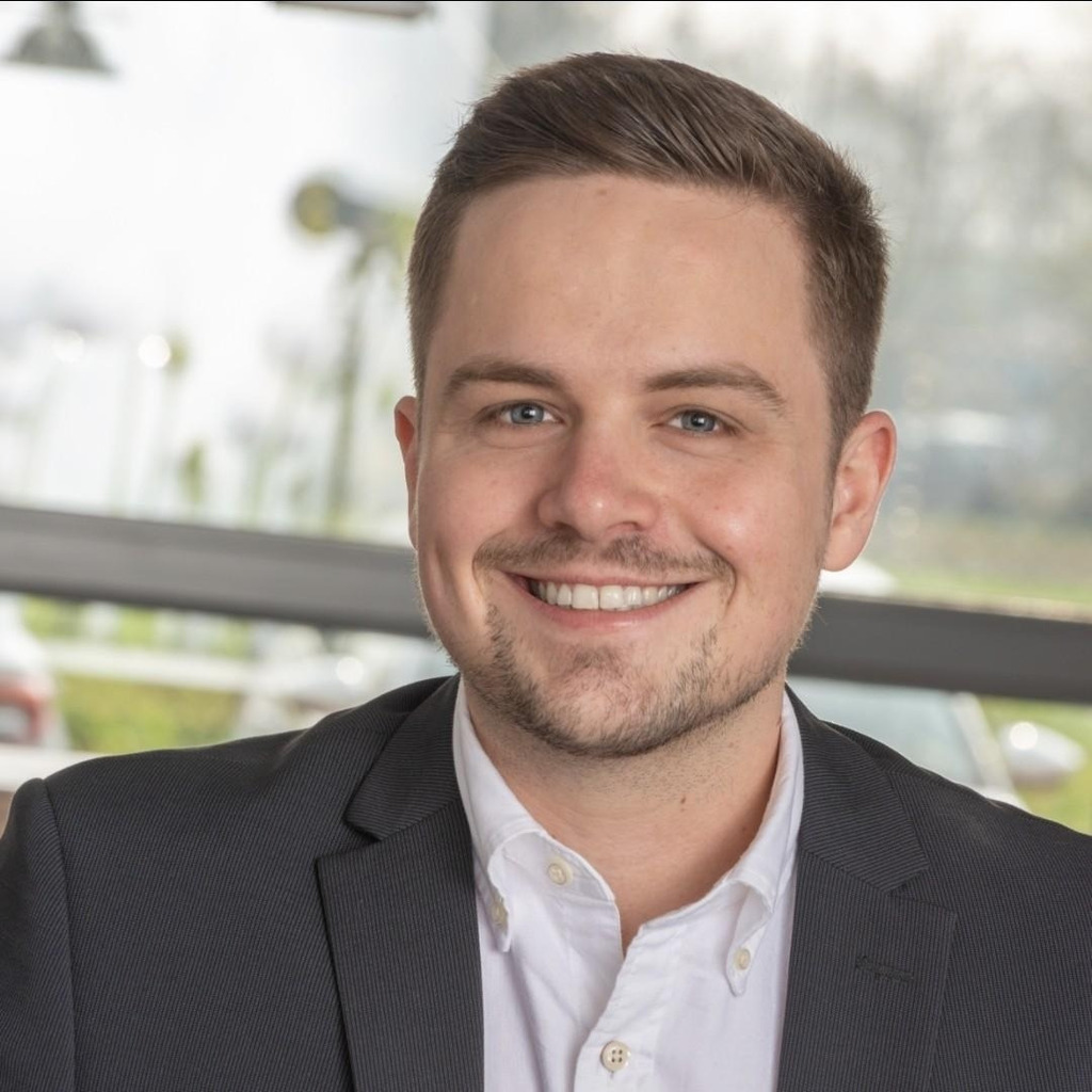 Daniel Wiebe Trainee Sales Schmitz Cargobull AG XING