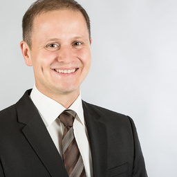 Dr. Benjamin Sauer