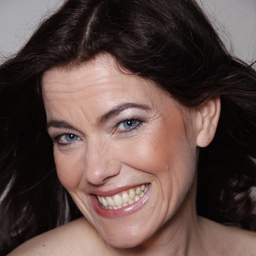 Katja Holland-Wartchow
