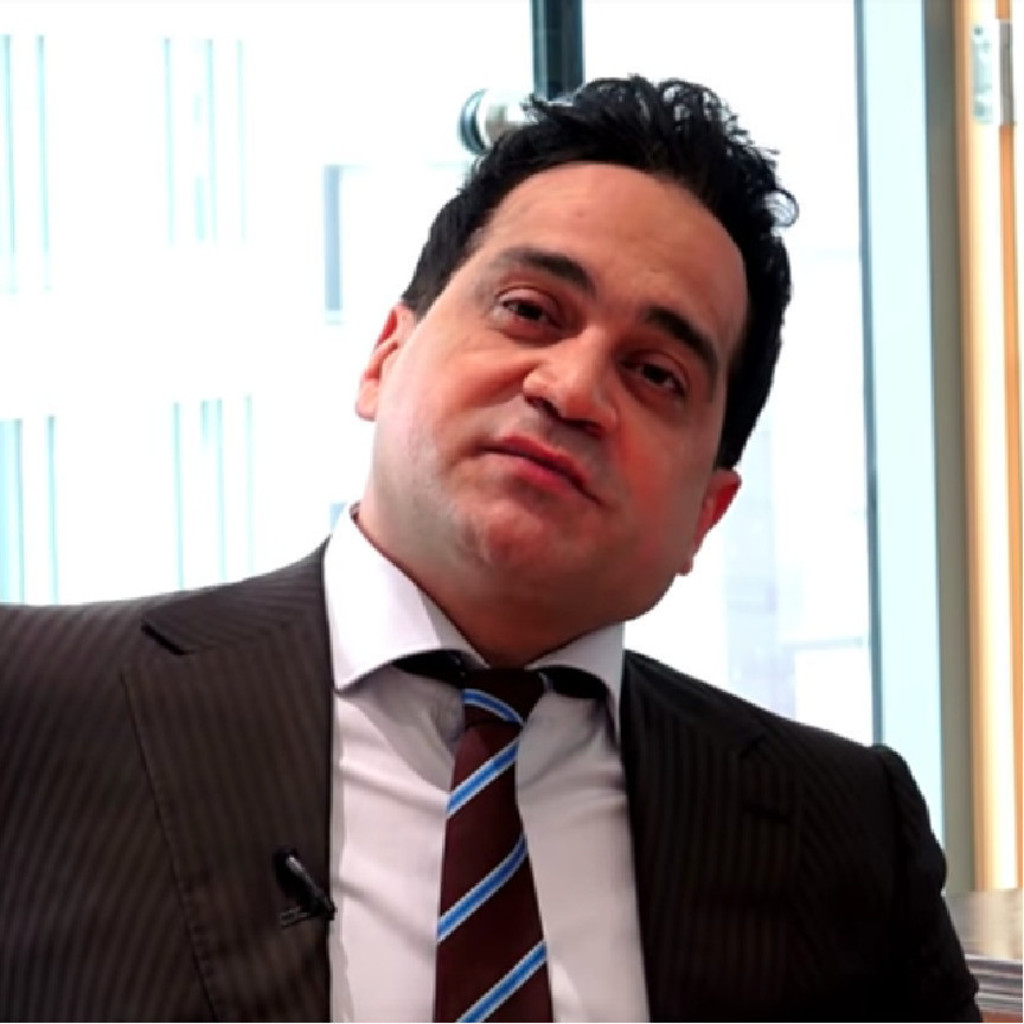 Prof. Dr. Ziyad Al Chiriki Klinikleiter Klinik für kosmetische Chirurgie & ästhetische