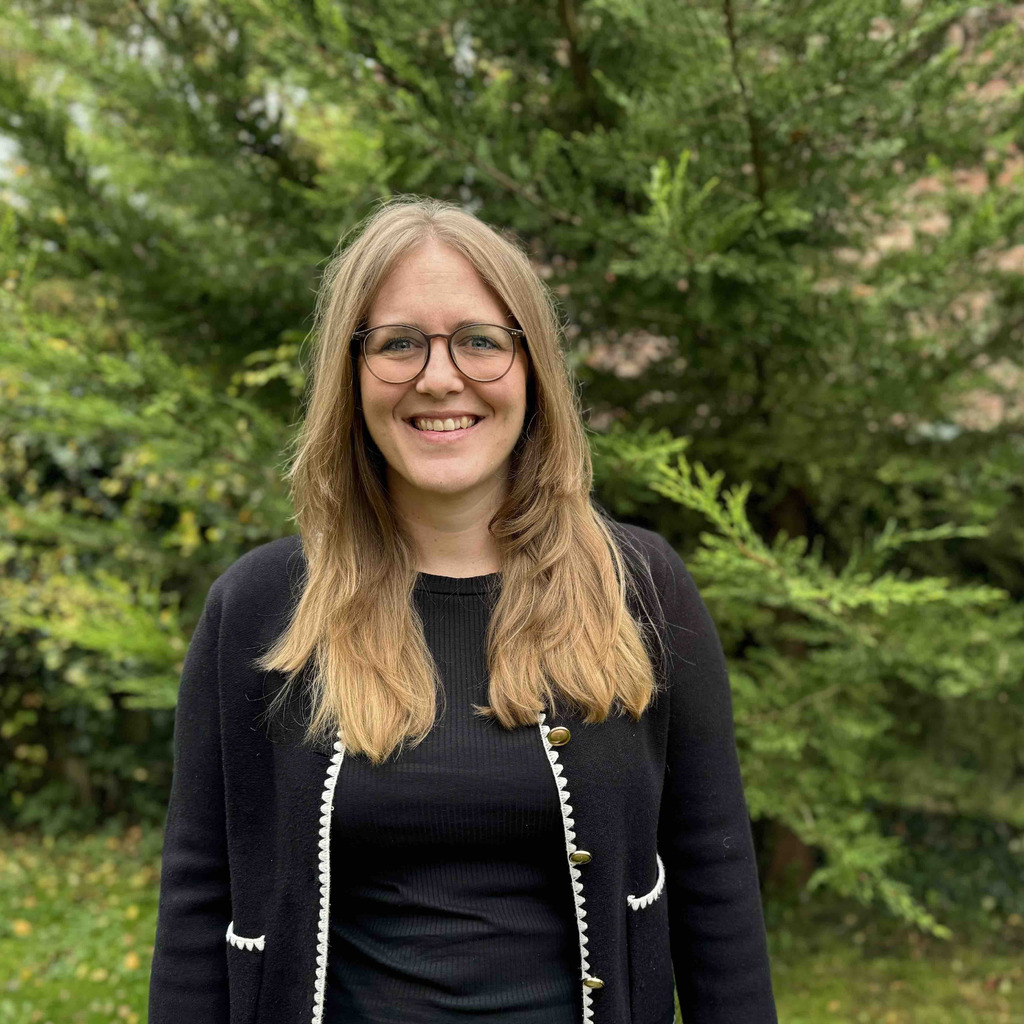 Social Media Profilbild Ellen Knupfer Bonn
