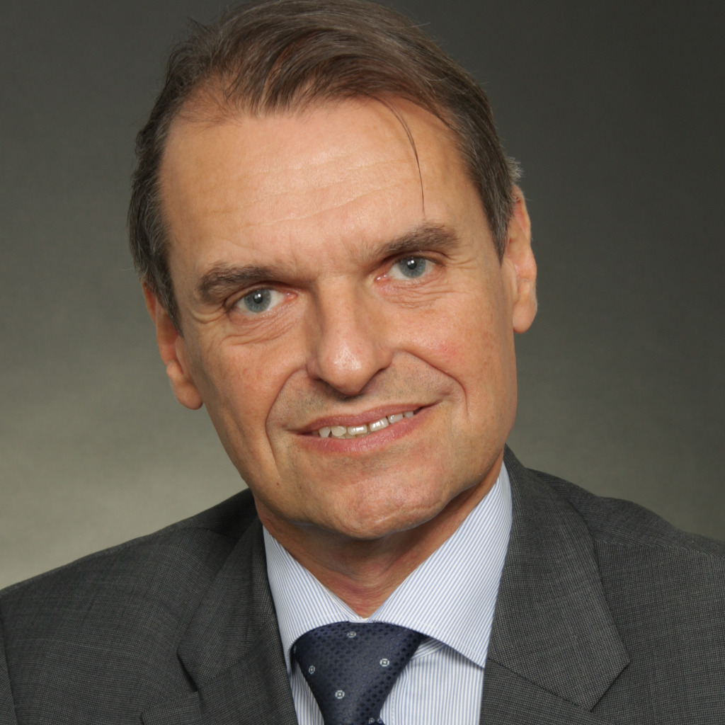 Dr. Bernd Lange Geschäftsführer / Managing Director VEMA Software