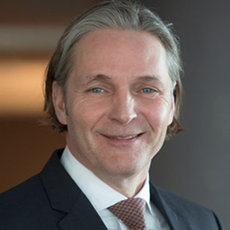 Dr. Ralf Bufler