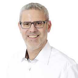 Uwe Pelz