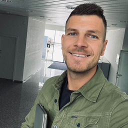 Thomas Schneider