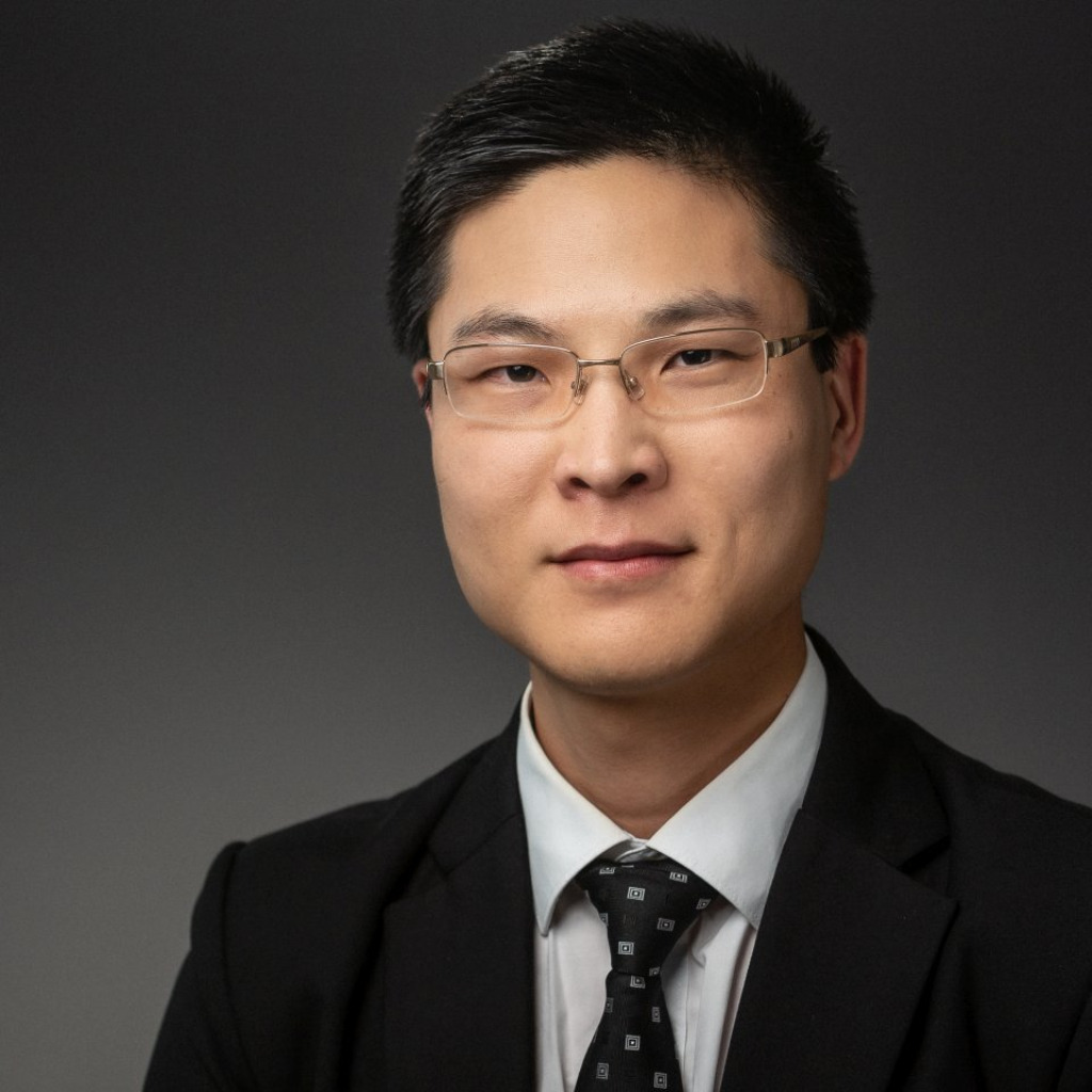 Wei Yin Teamleiter Beschaffung Vormaterial (Stahl, Aluminium, usw