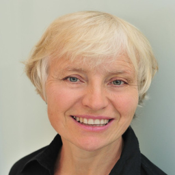 Dr. Bettina Ullmann
