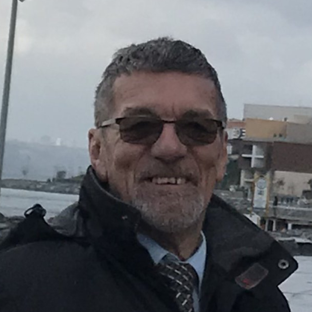 ERIK RASMUSSEN General Manager DANWELL ApS XING