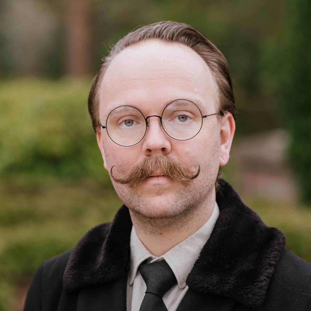 Michael Albers Bestattungsfachkraft Bestattungswesen Auguste Heine