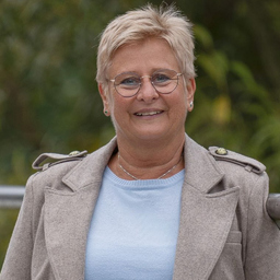 Carmen Rinker