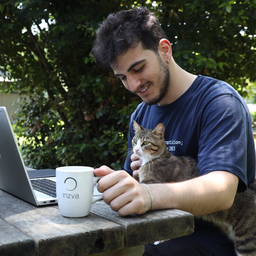 Alihan Sağöz