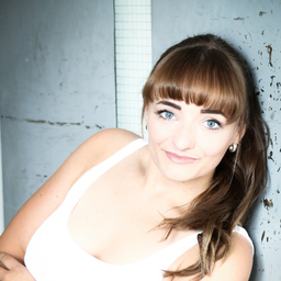 Lisa Schröder