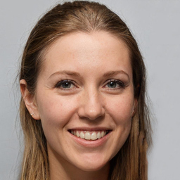 Stephanie Richter