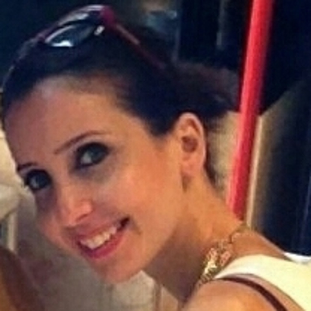 Ruby Scheff Ruby Shareef - Store Director - Mango | XING