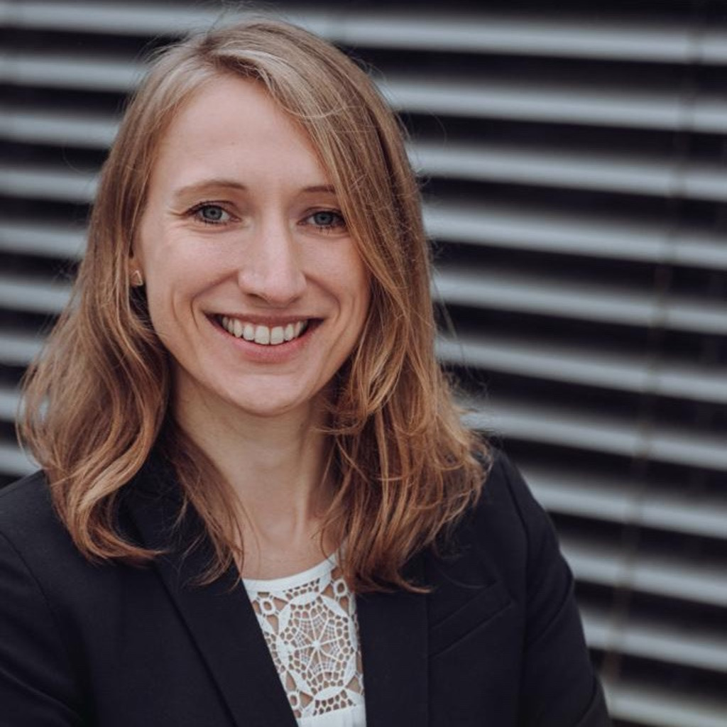 Michaela Wörle Global Mobility Tax Consultant EY Ernst & Young GmbH