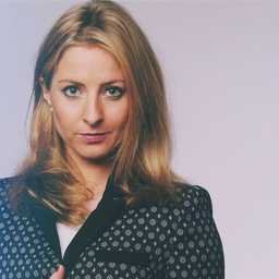 Claudia Macht