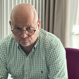 Jörg Lindenau