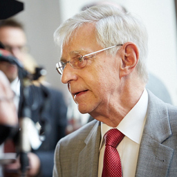 Manfred Lotze