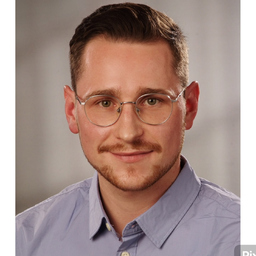 Raphael Schneider