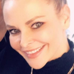 NINA DUDZIAK