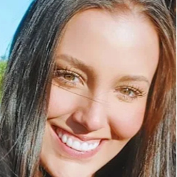 Cinthia Trevisoli