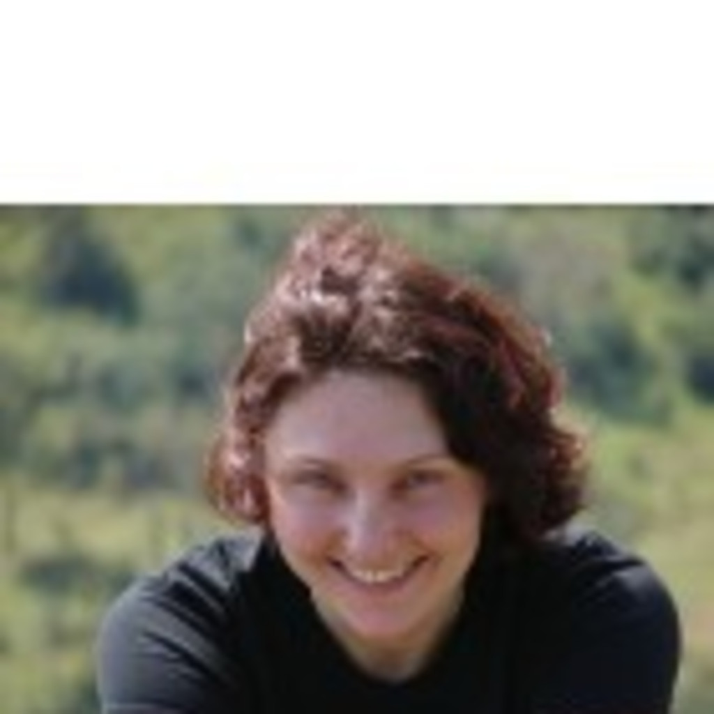 Ewa Barczykowska Technical Translator Emptoris Pvt. Ltd. XING