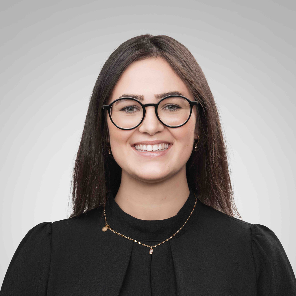 Angela Sieling Wirtschaftsjuristin / Transaction Lawyer Ashurst LLP
