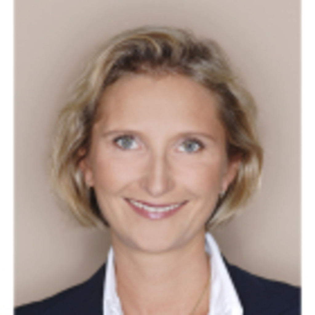 Anke Lenz Associate Director SAP Business Group ASGR Accenture DACH