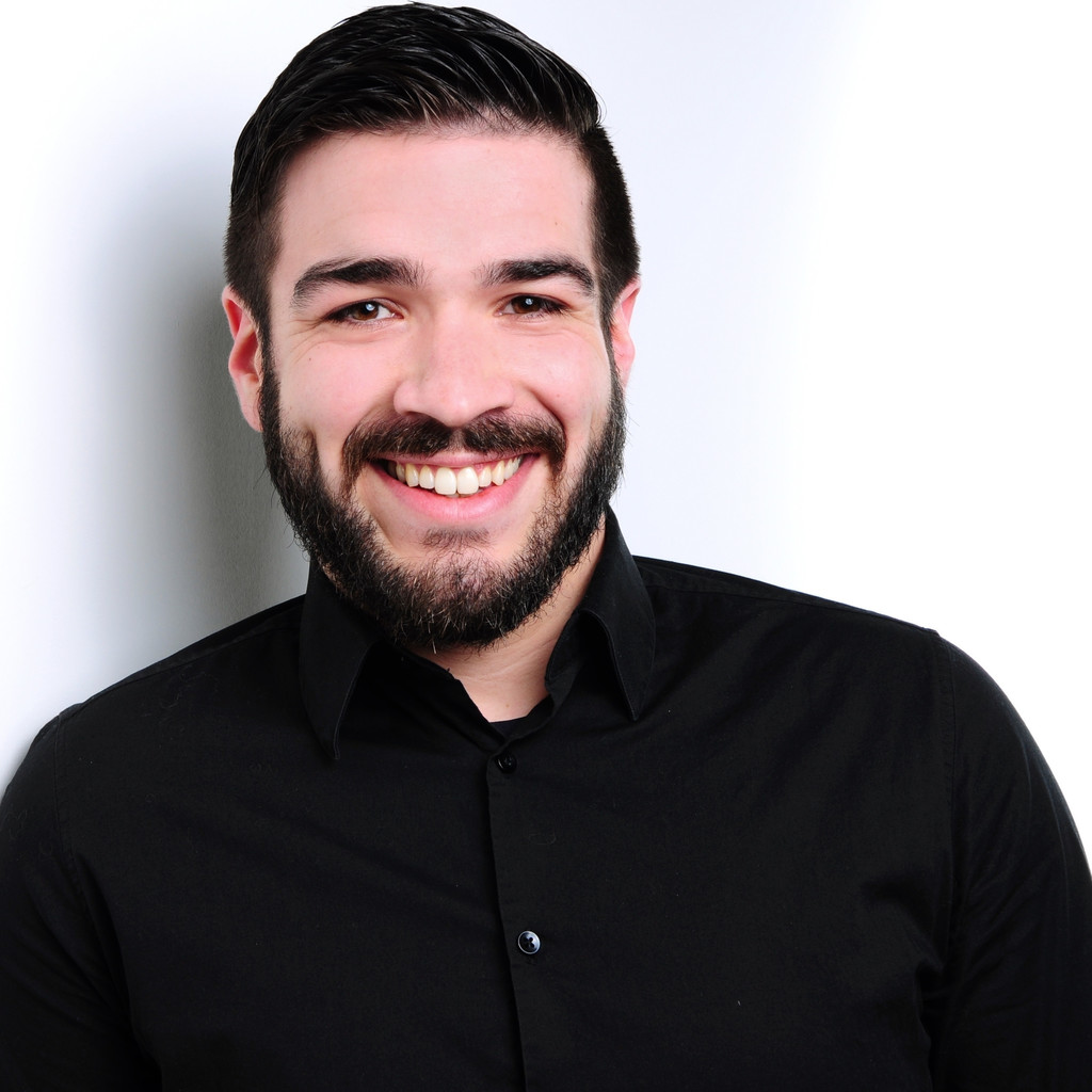 Kim Oliver Schönfelder Niederlassungsleiter INTEC IndustrieTechnik