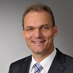 Dr. Bernhard Feuchter