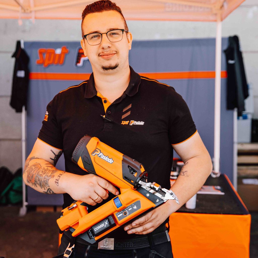 Michael Busch Außendienstmitarbeiter ITW Befestigungssysteme GmbH