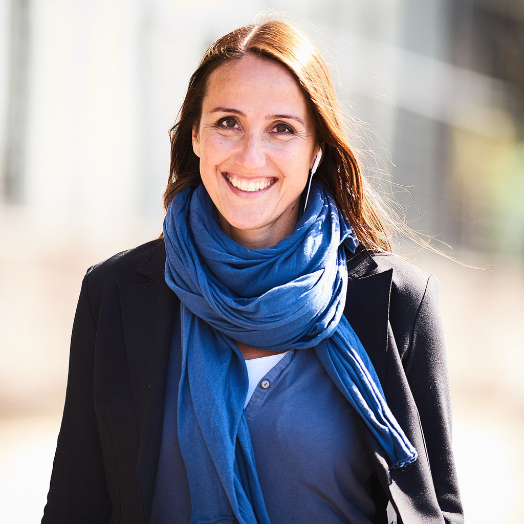 Simone Schenk - Senior Design Director - Elbstern® Kreativagentur GmbH | XING Simone Schenk - Senior Design Director - Elbstern... 