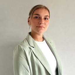 Leonie Lieschewski