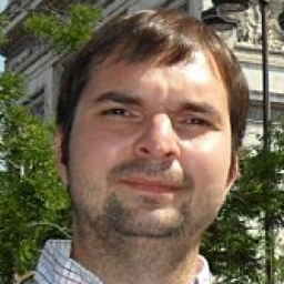 Dr. Felipe Morales