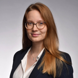 Nadine Krause
