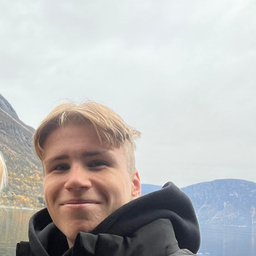 Maximilian Noa