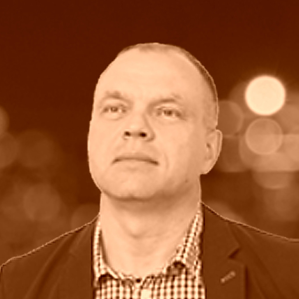 Dipl.Ing. Alexander Grebenshikov Offen für neue Jobangebote