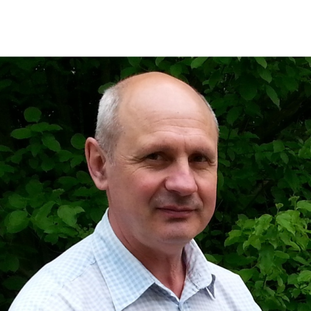 Jurij Startschaus Elektroinstallateur Elektrostoll GmbH XING