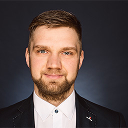 Dr. Danny Haubold