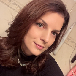 Lisa Traeger