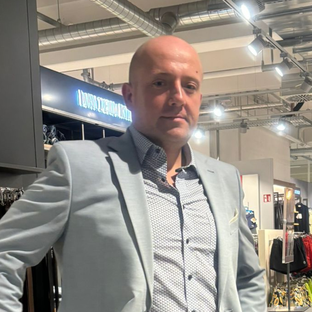 David Naßl ITConsultant / ITAllrounder KIS keep IT simple XING