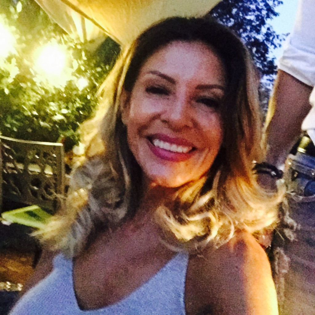 Dr. patrizia de gregoriis CEO Remaches Factory XING