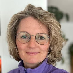 Annika Helmis