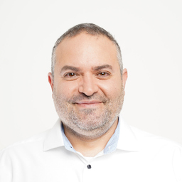 Mesut Yöney