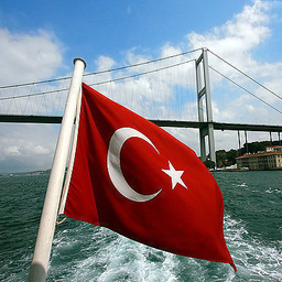 Özden Ipek